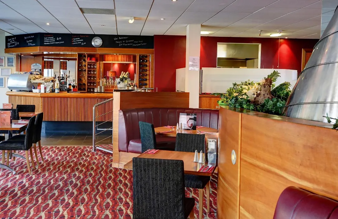 Best Western Kings Manor-1
